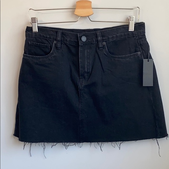 NWT Anthropologie Blank NYC Raw Hem denim skirt - Picture 3 of 7
